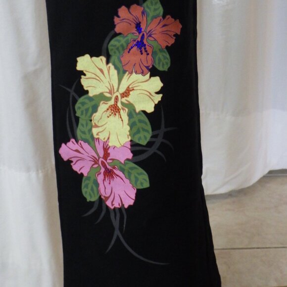 NWT BCBG sz MED, LG, XL 95% cotton PASTEL FLORAL & BLACK 2 PC TRACKSUIT - Picture 16 of 16